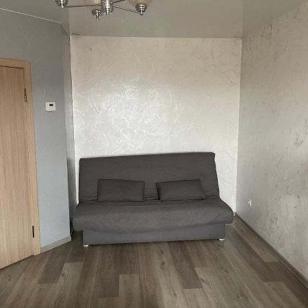 Апартаменти Економ Ivano-Frankivsk Ngoại thất bức ảnh